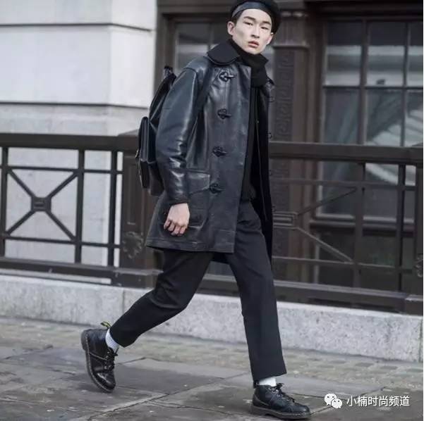 韩国肌肉男模日常穿搭 (韩国男模穿衣风格)