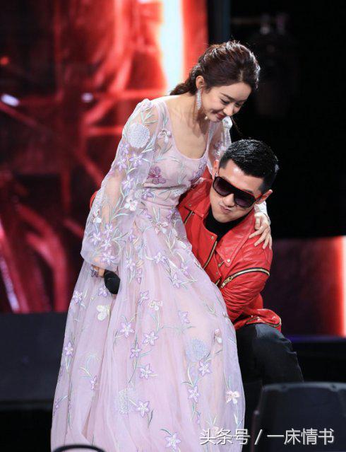 赵丽颖和奥运冠军张继科唱歌视频,张继科赵丽颖跨年夜