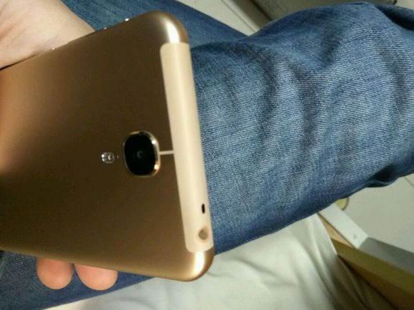 董小姐的情怀手机到底是个什么样？格力手机二*开代**箱体验