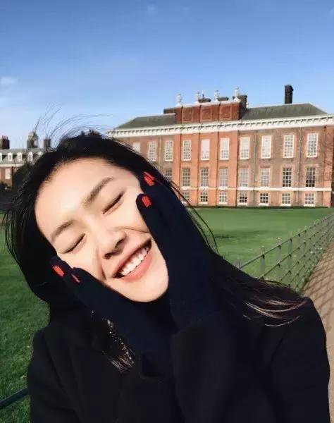 陈乔恩宋佳,陈乔恩和女明星撞衫