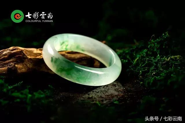 手镯断了怎么接,手镯断了什么预兆