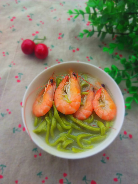 菠菜山药虾虾面,菠菜虾面做法婴儿辅食