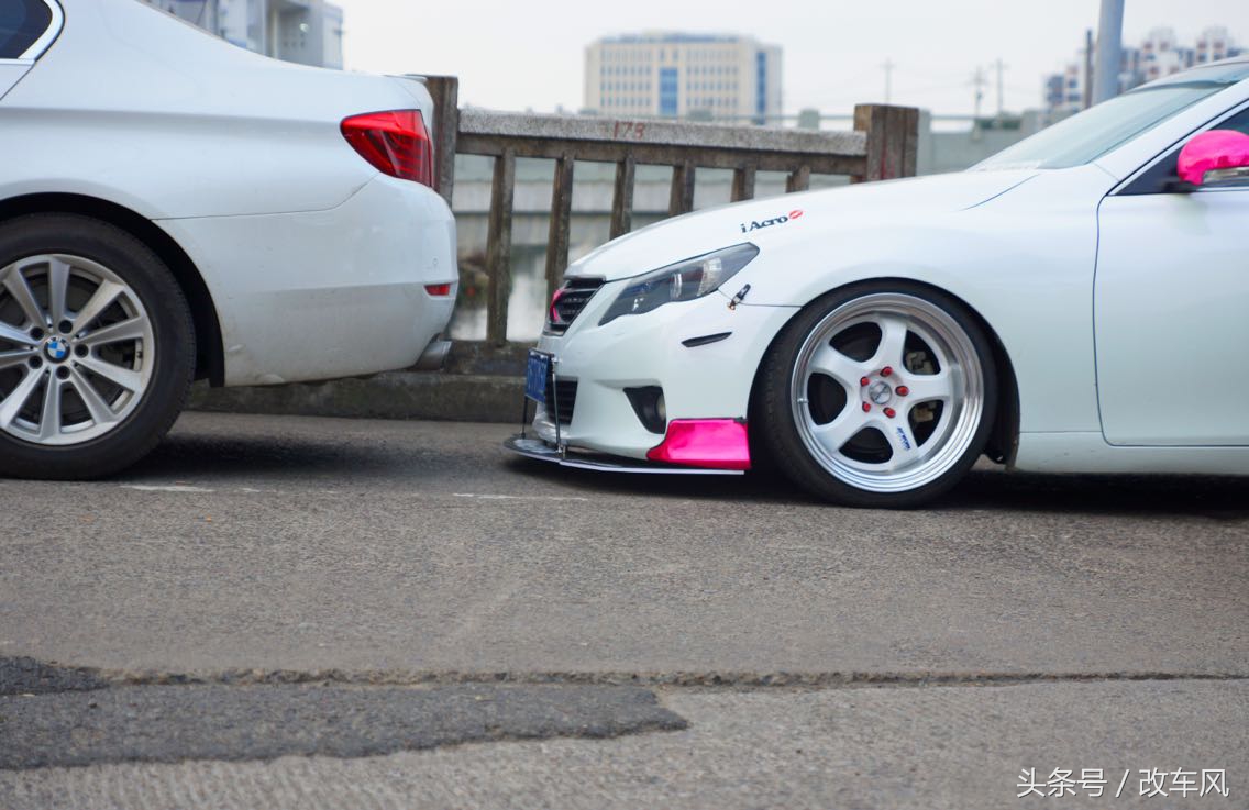 閿愬織缁炵墮缇庡浘,缁炵墮閿愬織