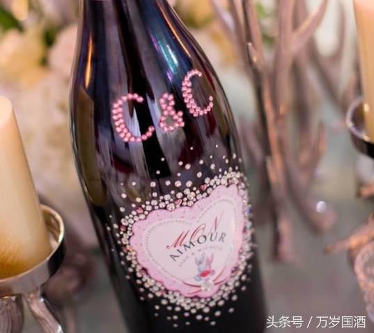 如何辨别葡萄酒真的假的,怎样辨别葡萄酒是真的是假的