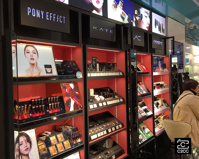 珀莱雅创新创业案例,珀莱雅化妆品创新