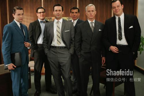 今年最流行的十款男士裤子,现在流行什么裤子男士穿