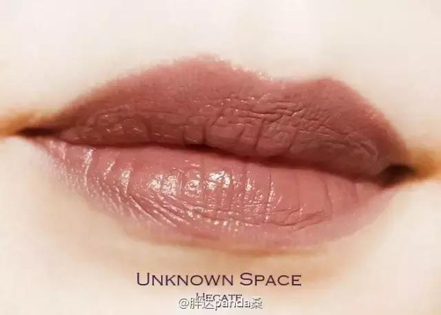 适合唇色深的豆沙色号大牌,豆沙色西柚色人鱼色