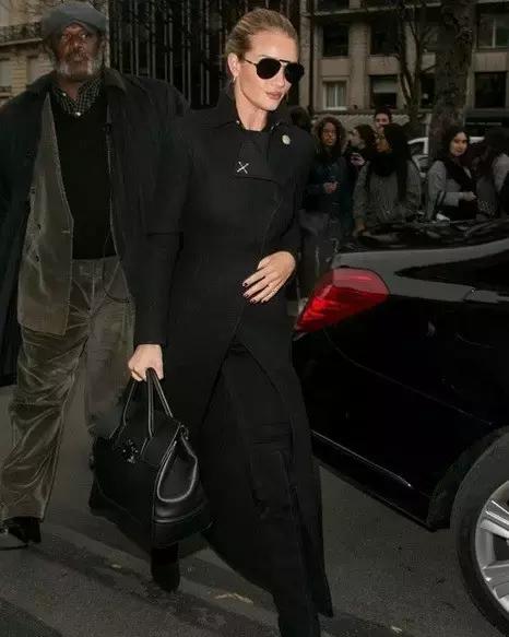 versace最经典的男包,VERSACE包包款式