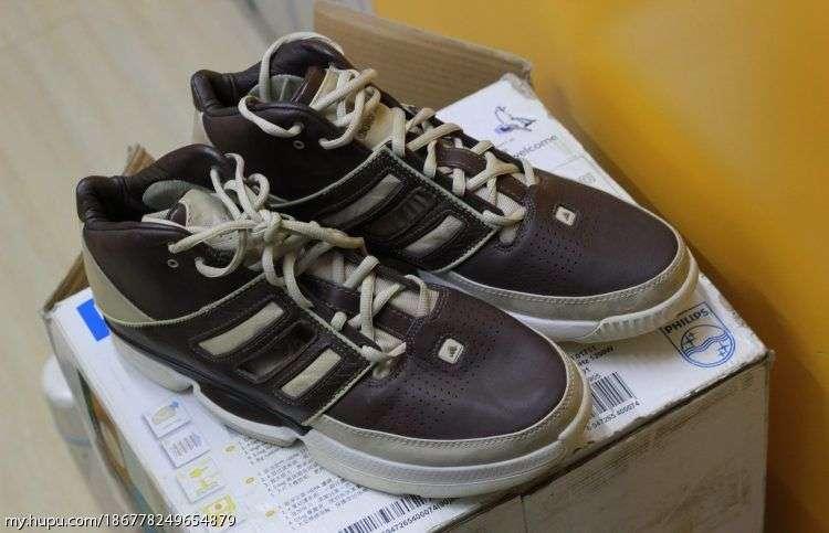 我有几箱回忆你有酒么（一）Adi老鞋篇