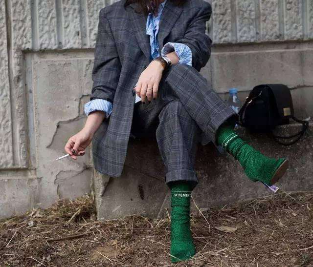 中长筒靴推荐zara,zara18年出的靴子