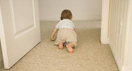 同一款柜子压死3个宝宝？这个细节妈妈们要注意啦！