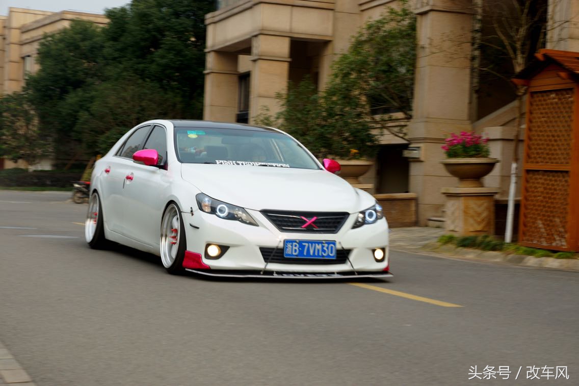 閿愬織缁炵墮缇庡浘,缁炵墮閿愬織