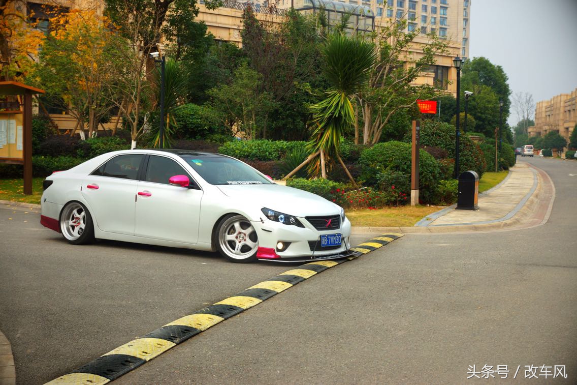 閿愬織缁炵墮缇庡浘,缁炵墮閿愬織