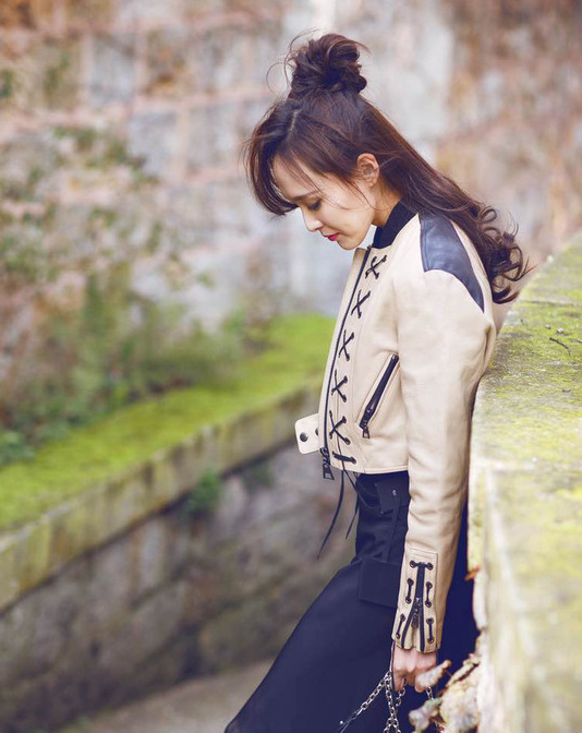 鍒樿瘲璇楄姳鐡eご,鍞愬鍒樿瘲璇楄姳鐡eご