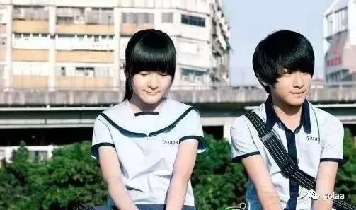 和女生聊天不冷场,最怕聊天突然冷场