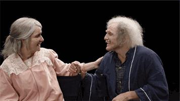 一起体验剪发,头发慢慢变白