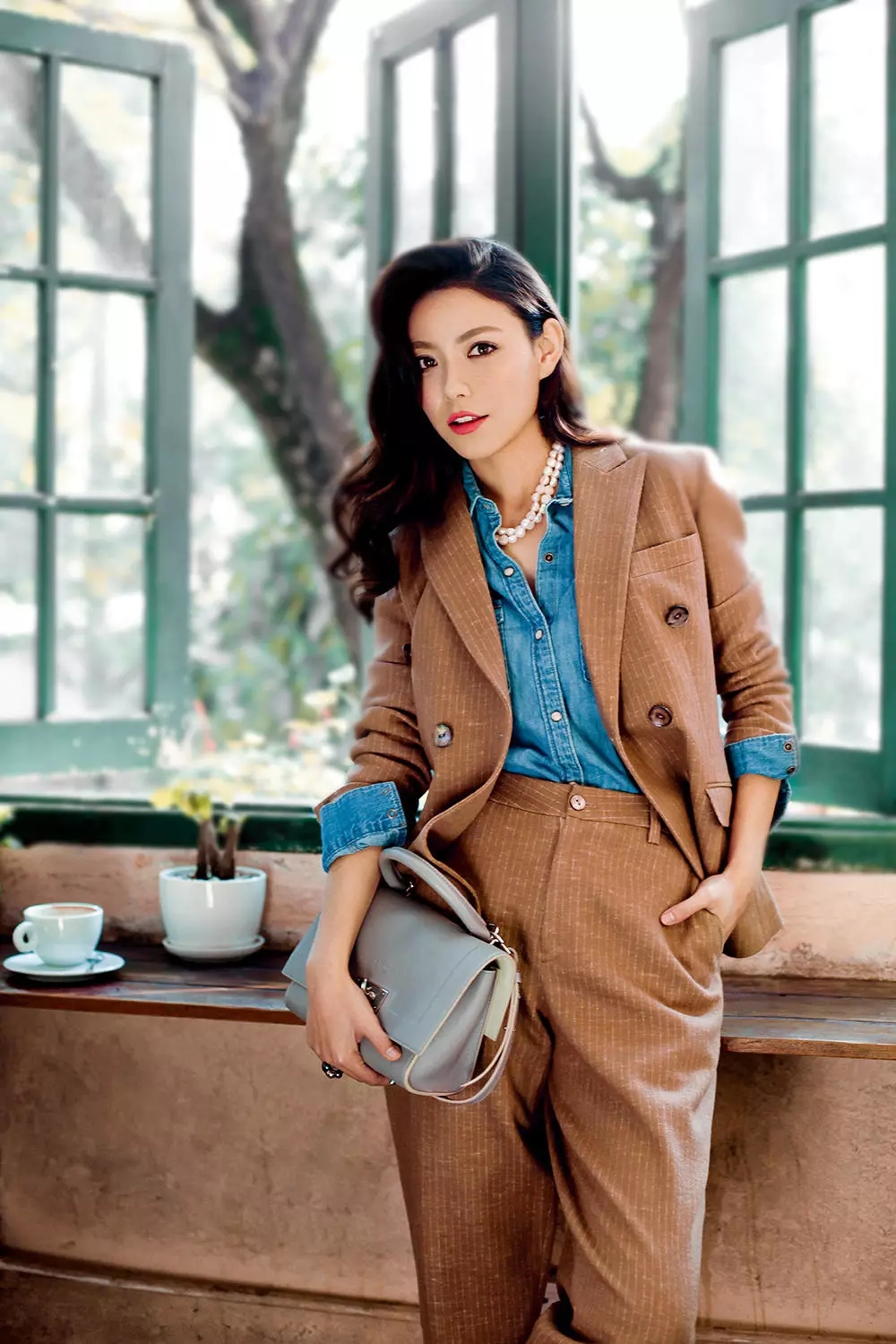 珍珠首饰如何搭配才能不显老气,珍珠和其他部位的首饰怎样搭配