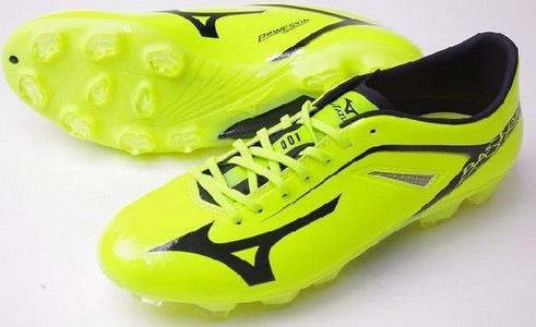 实战鞋足球,可以出街穿的实战足球鞋