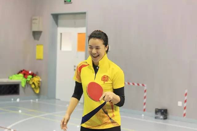 王楠巨富老公接受女儿采访,王楠老公身价10亿