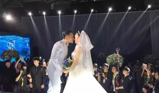 女人品牌鞋排行榜前十名,明星婚鞋哪个牌子最好