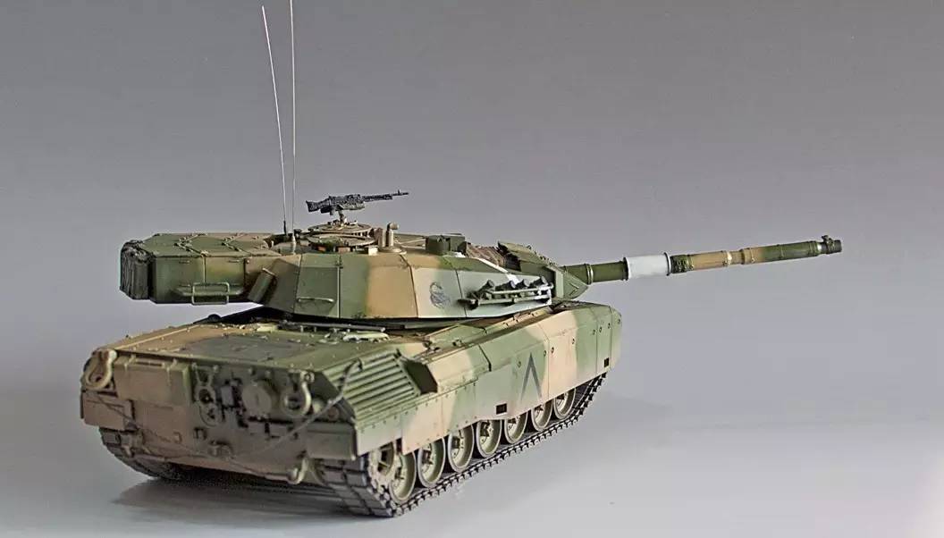 装甲无用论,装甲无用论导弹万用论