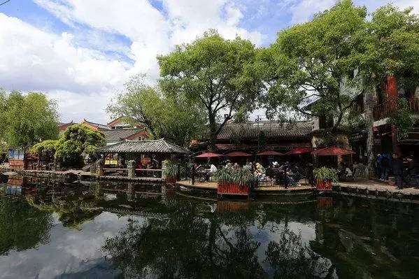 丽江美食攻略全集,丽江象山市场美食攻略