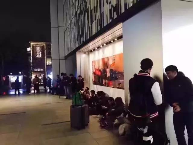 你见过凌晨一点的上海,你见过凌晨过后的上海吗