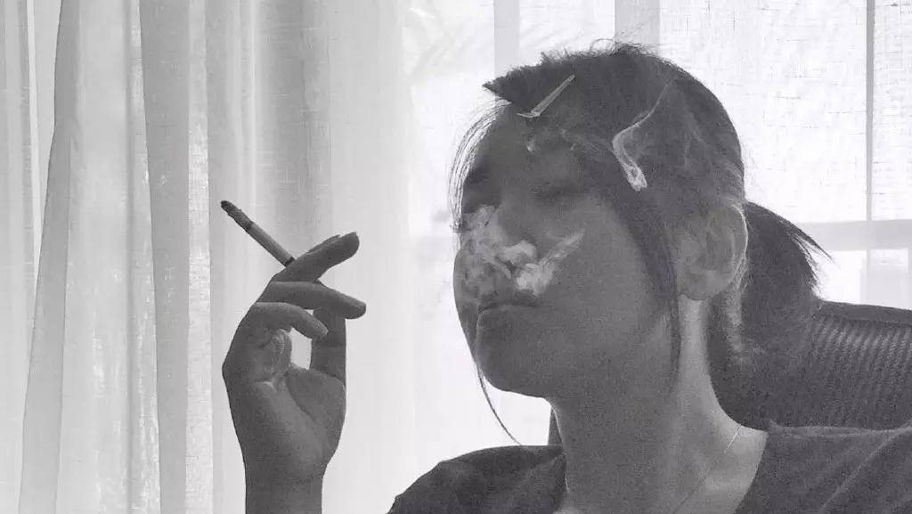 爱美的女人是不分年龄段的,爱美的女人青春永不老