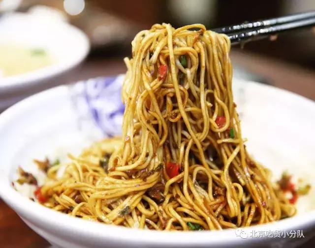 这家长沙米粉店，连舌尖导演都为它沉迷