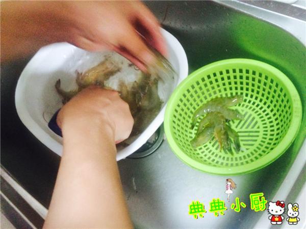 最简单的烧虾方法,烧虾技巧视频教程