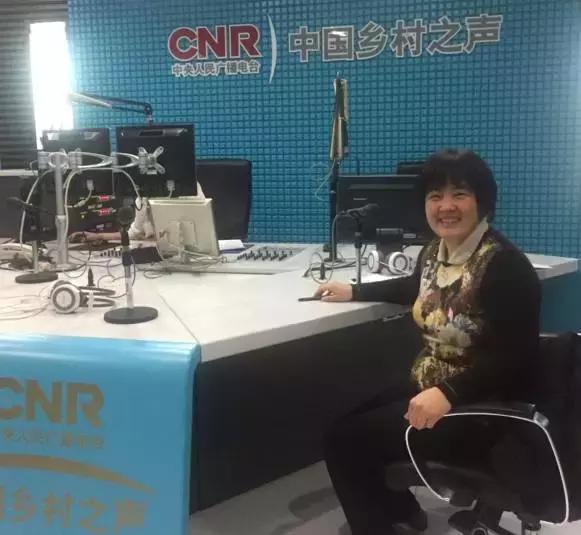 宝宝发烧赶快好起来吧,宝宝发烧捂汗后退烧了