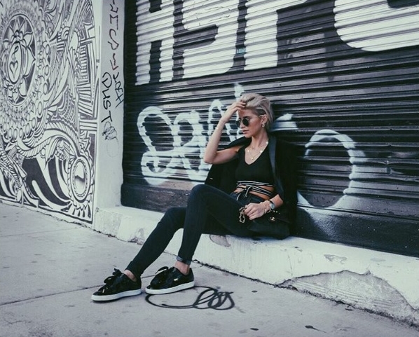 刘德华最新同款鞋子,刘德华同款adidas球鞋