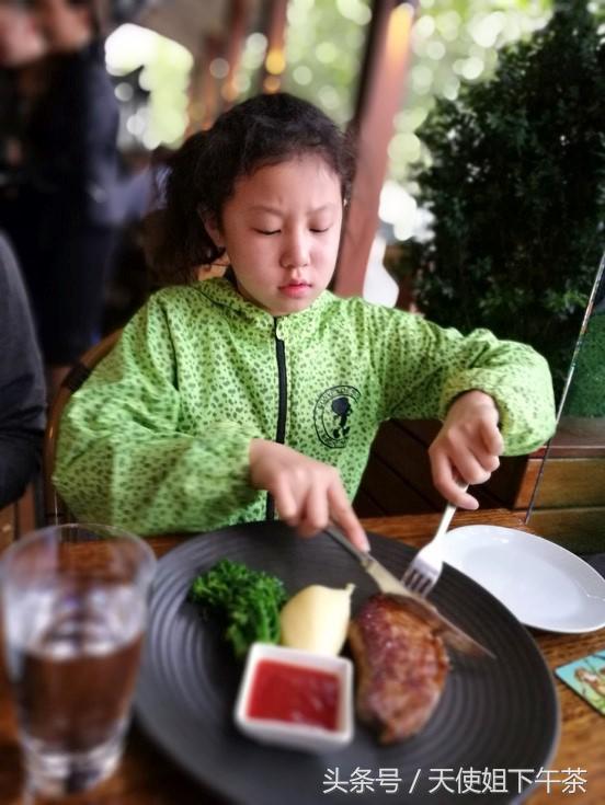 小鬼当家，一张银联卡让女儿带我玩转澳洲