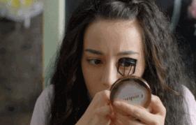 李慧珍迪丽热巴粉底,迪丽热巴漂亮的李慧珍造型评价