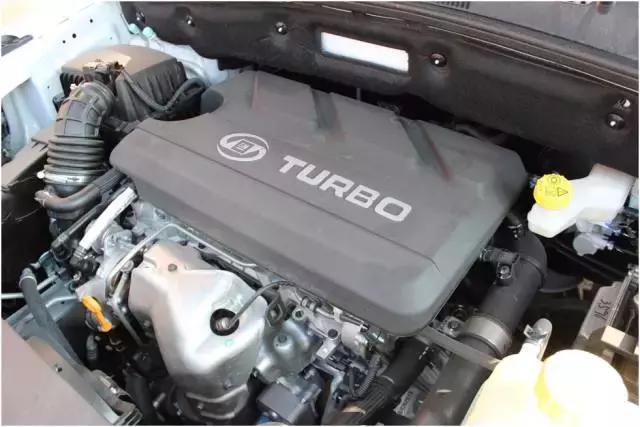 试驾体验宝骏560费用,宝骏5601.5t律动版定速巡航