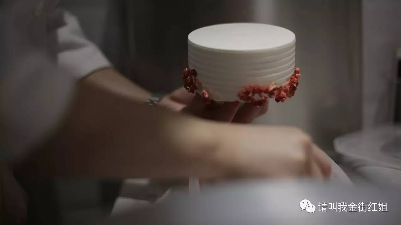 福利好大丨你去丹东吃这家蛋糕西餐，请把IPhone7留给我！