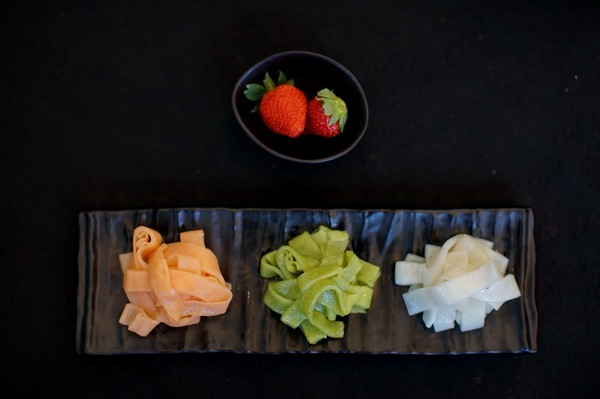 四十岁女人开凉皮店,阜新凉皮店