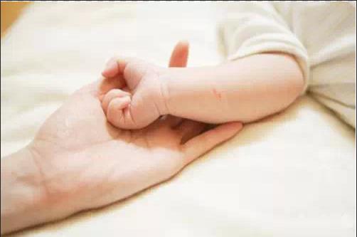 孩子在学校被挠破了怎么办,孩子被同学挠伤了怎么处理不留疤