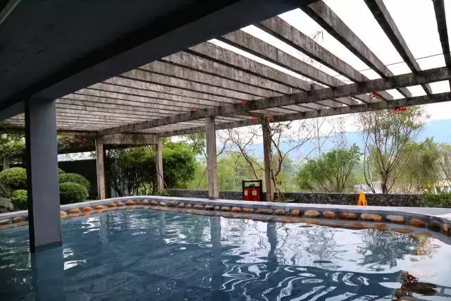 清远英德奇洞温泉度假村,清远市英德奇洞温泉