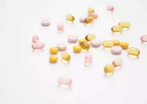 冠心病患者吃药的副作用,冠心病口服药物有哪些