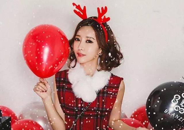 冬天里的一抹冷色系,冬天适合穿暖色系