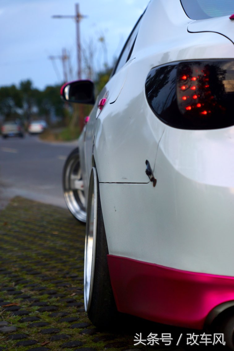 閿愬織缁炵墮缇庡浘,缁炵墮閿愬織