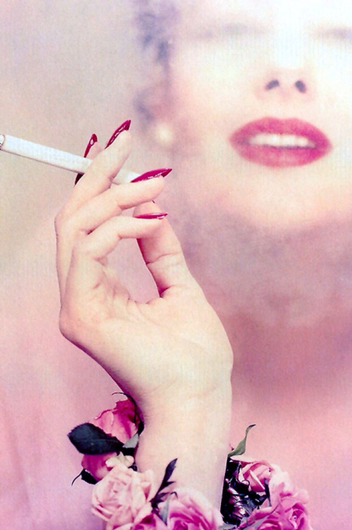 并没有你想的那么好，外表绚丽的女士香烟也是暗藏危险