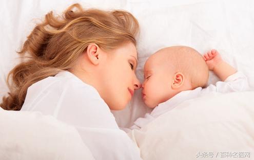 生完孩子“坐月子”只是中国人的封建陋习吗？别再被忽悠了！