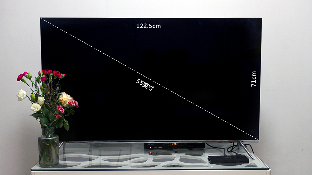 三星电视6880和7300有什么区别,三星电视机曲面好还是平面好