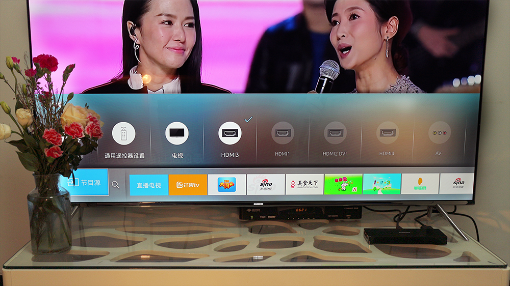 三星电视6880和7300有什么区别,三星电视机曲面好还是平面好