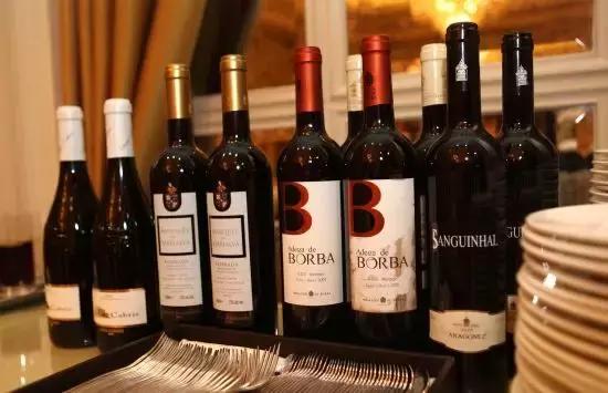 广州哪里可以买到澳门商品,在广东能买到澳门小吃吗