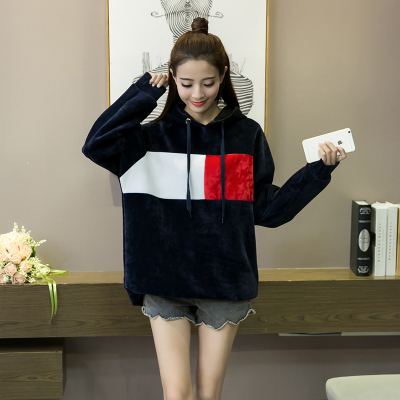 超模gigihadid西装穿搭,gigihadid变色龙式的超模