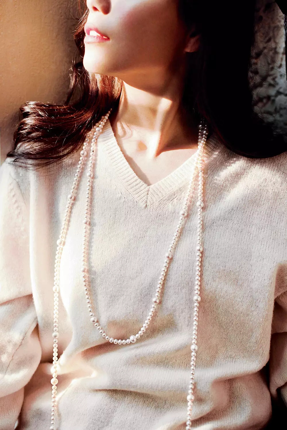 珍珠首饰如何搭配才能不显老气,珍珠和其他部位的首饰怎样搭配