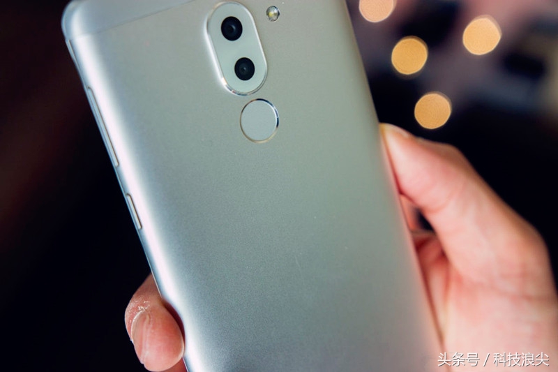 华为6x外国版王者荣耀,华为6x评价